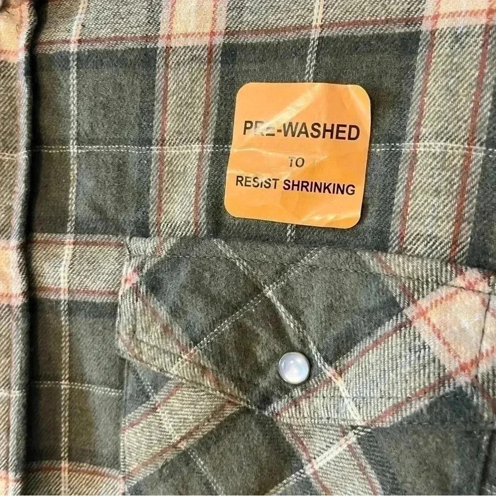 Outdoor Casuals Flannel Shirt Men's M Button-Up Green Plaid Long Sleeve NWT - Picture 2 of 6